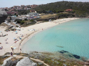 Luminoso bilo vista mare con wi fi a 150 mt da Rena Bianca Santa Teresa di Gallura